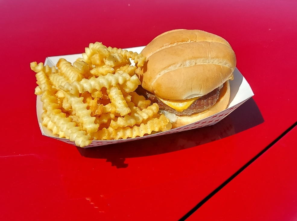Deano’s Old Fashioned Hamburger “Boppers” comes with a good portion of fries. 
