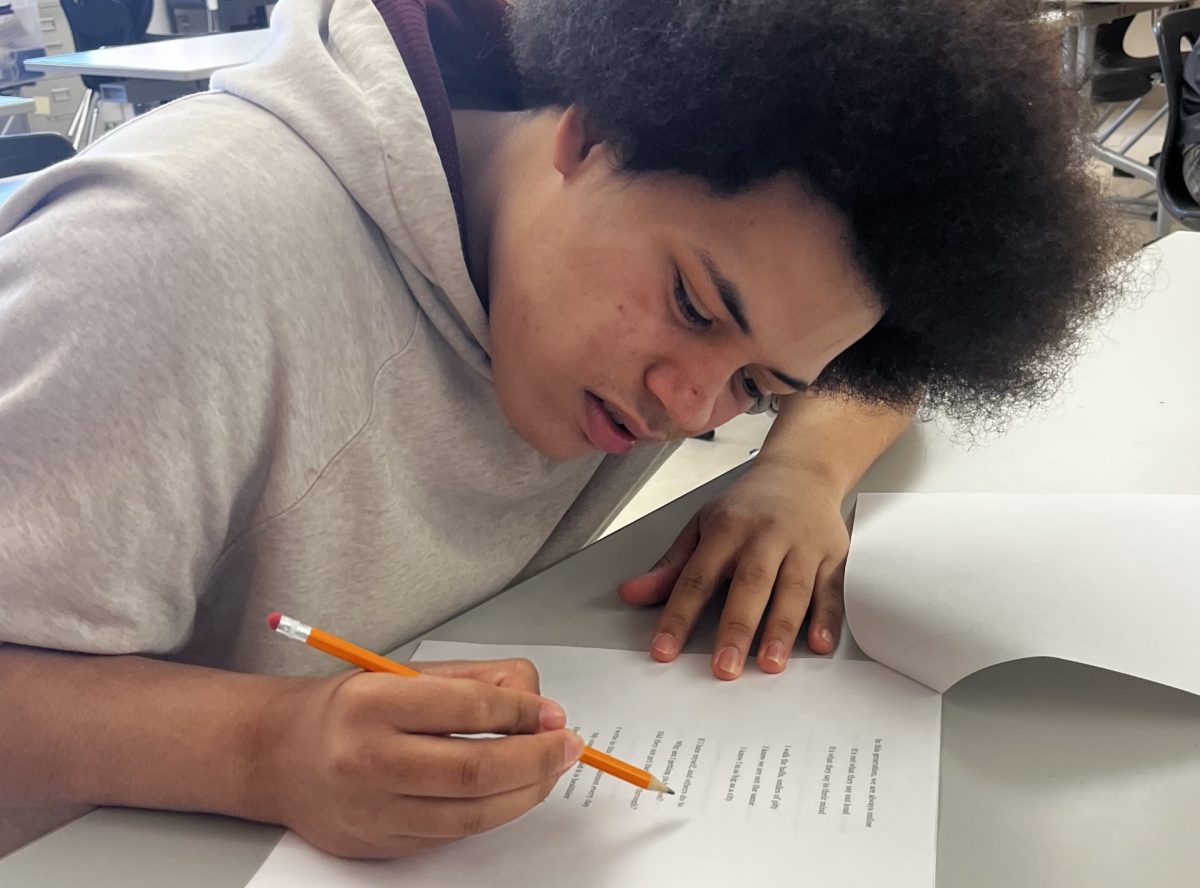 Isaac Fransway edits his poem ‘Beyond The Scale’, which won an honorable mention.